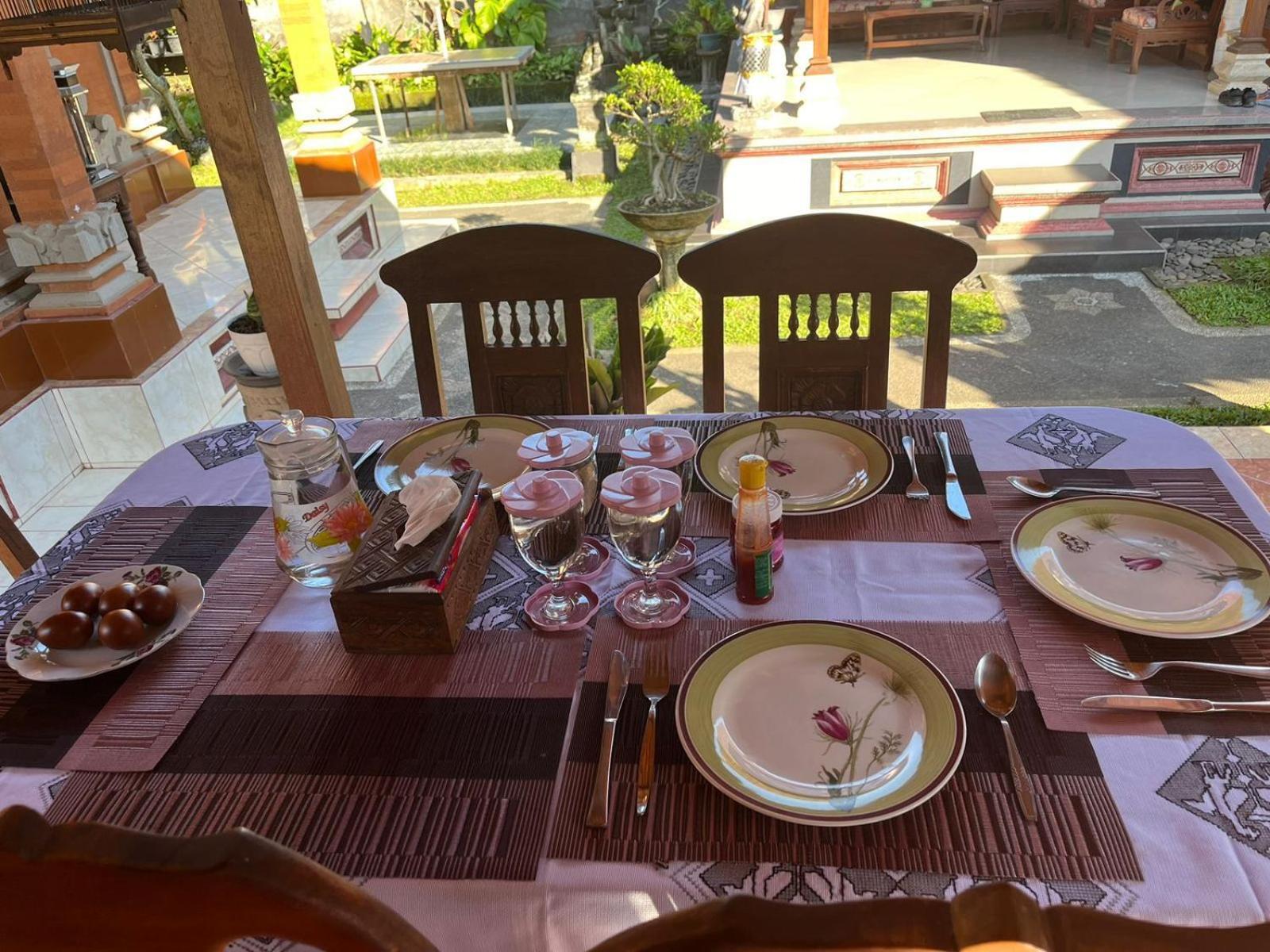 Rodja Balinese House Wisma tamu